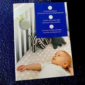 HUSHH Portable sound machine